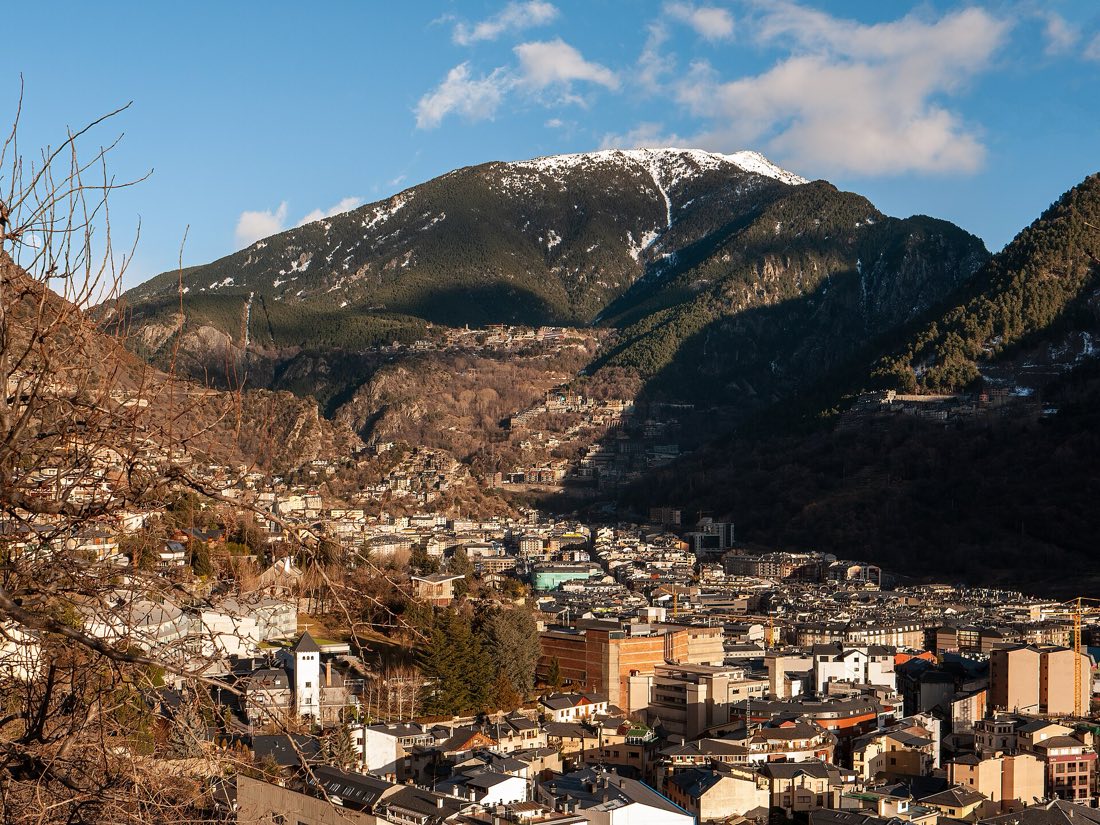 Andorra la Vella v Pyrenejích